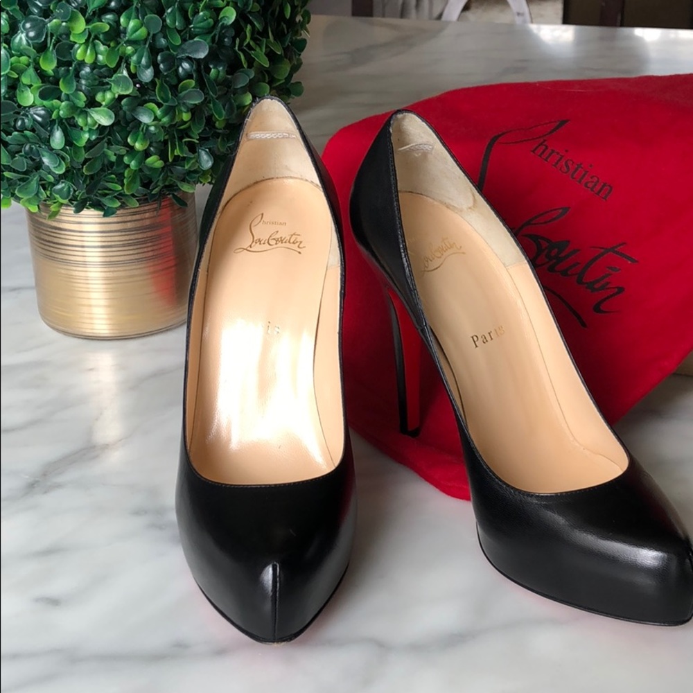 Christian Louboutin size 38 (8)